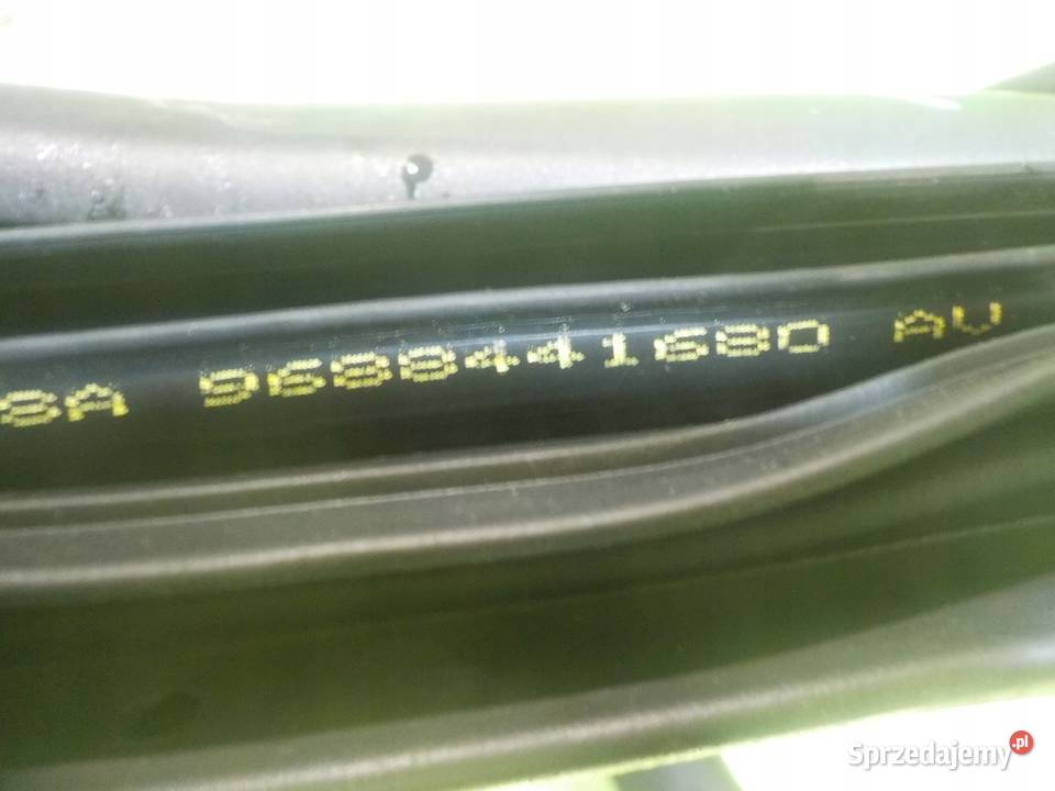 CITROEN C3 II 12 VTI 13r HB 5D uszczelka drzwi osobowe Suków