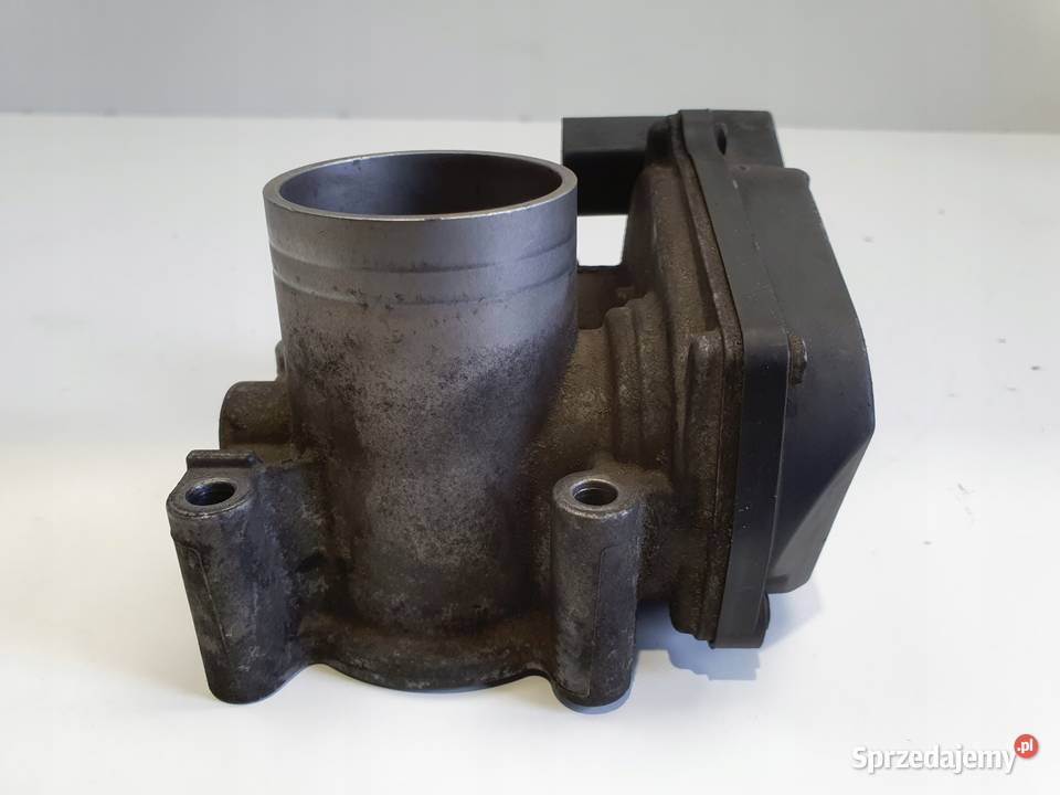 PRZEPUSTNICA VW Fox 14 8V 03C133062Bprzepustnica