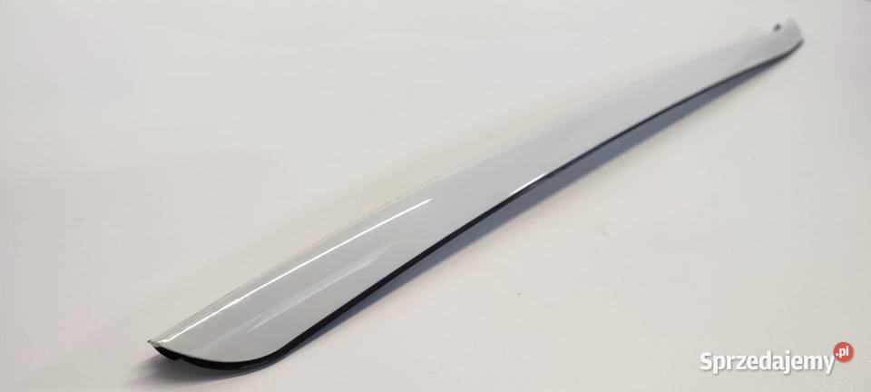 VOLVO XC60 LISTWA SZYBY CZOŁOWEJ PRAWA 39803246 osobowe