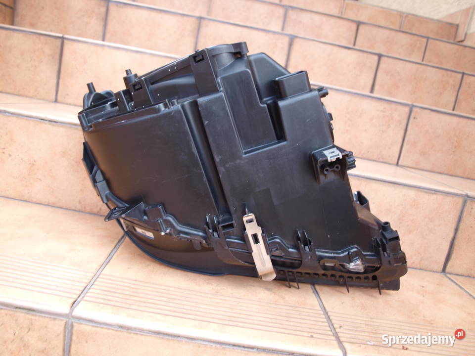 BMW 7 F01 F02 lampa lewa przód xenon 2008 2015r Kalisz