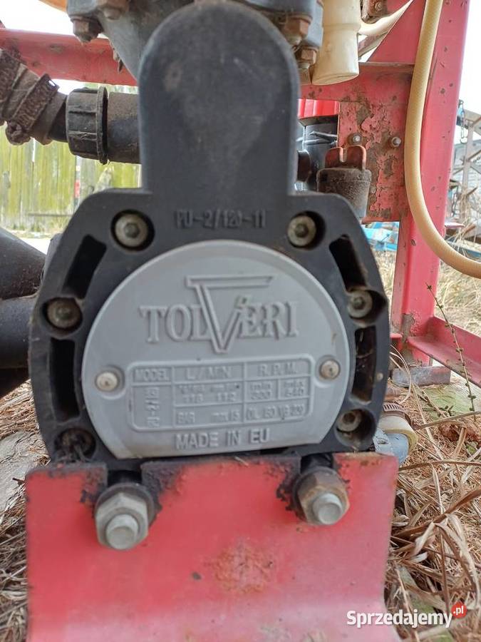 Opryskiwacz renal P142 400l Opryskiwacze Włynice