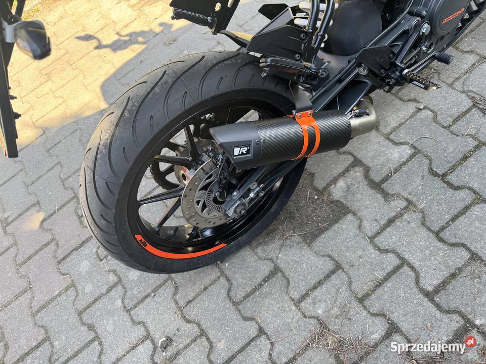 KTM Duke 125