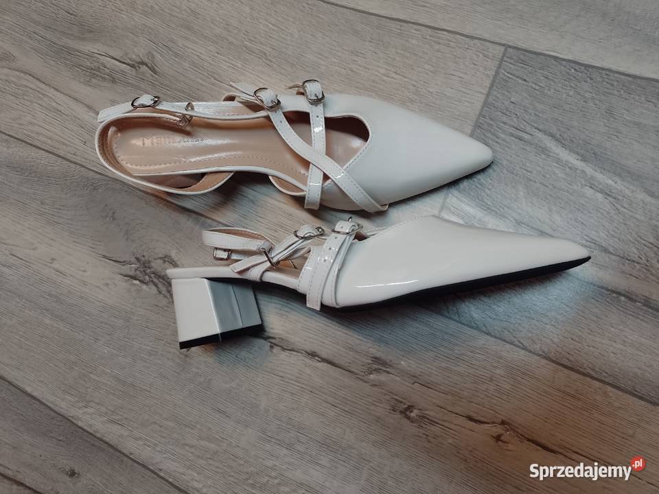 40 Białe czółenka wieczorowe z odkrytą piętą Kraków