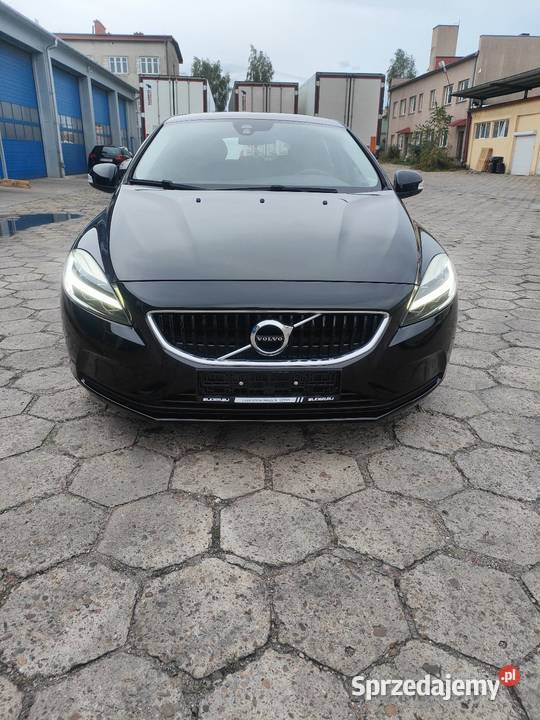 Świeżo sprowadzone V40 Diesel 2017 Dębica