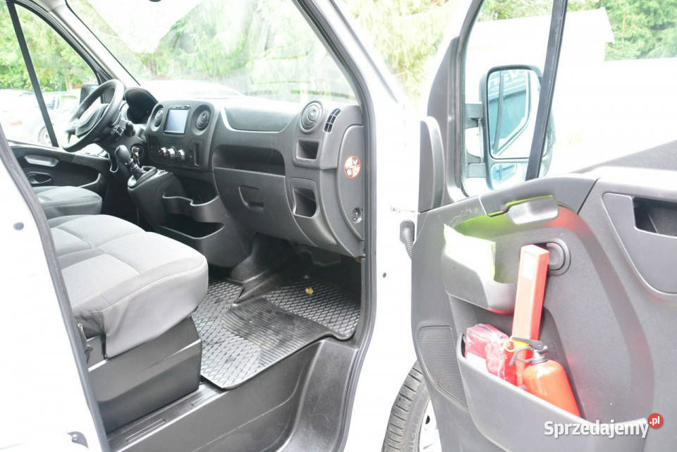 Renault Master średniak 7 osobowy brygadówka Warszawa sprzedam