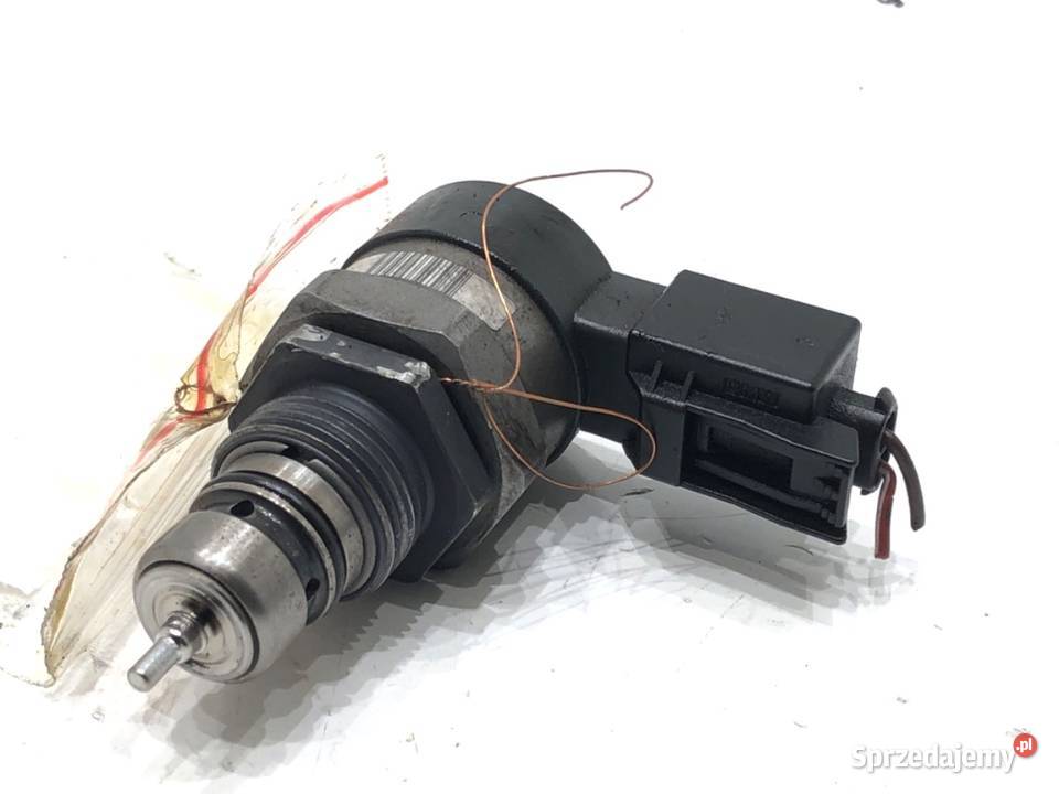 CZUJNIK CIŚNIENIA PALIWA BMW E83 0281002481 20 sprzedam