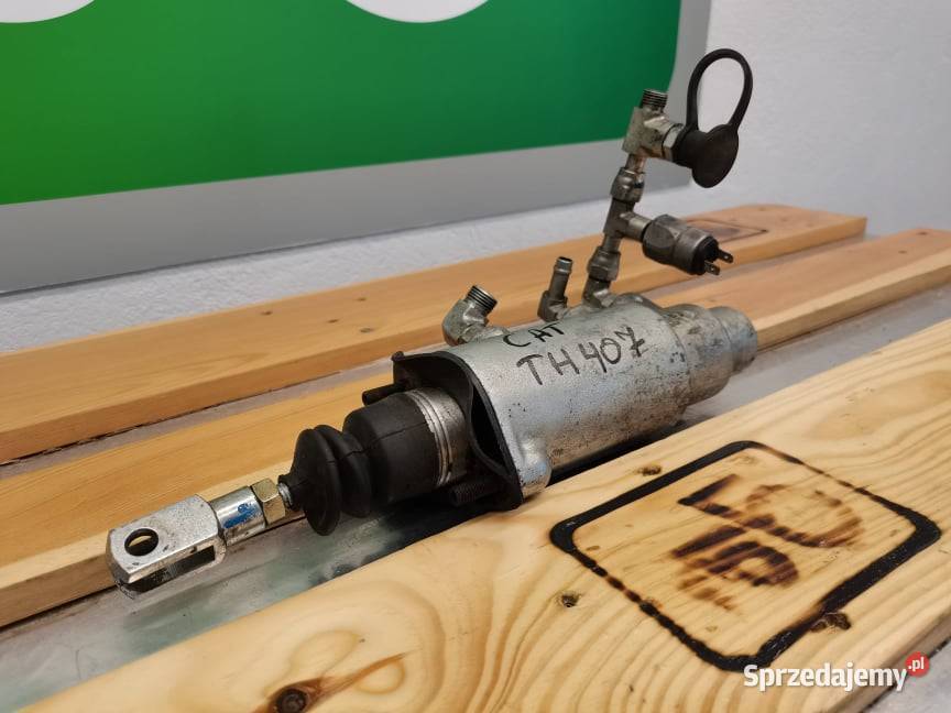 Pompa hamulcowa CAT TH 407 Wilkowo sprzedam