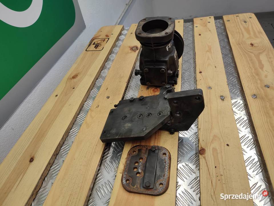 Sprężarka Fendt 514 Favorit 4111410020 WABCO Wilkowo