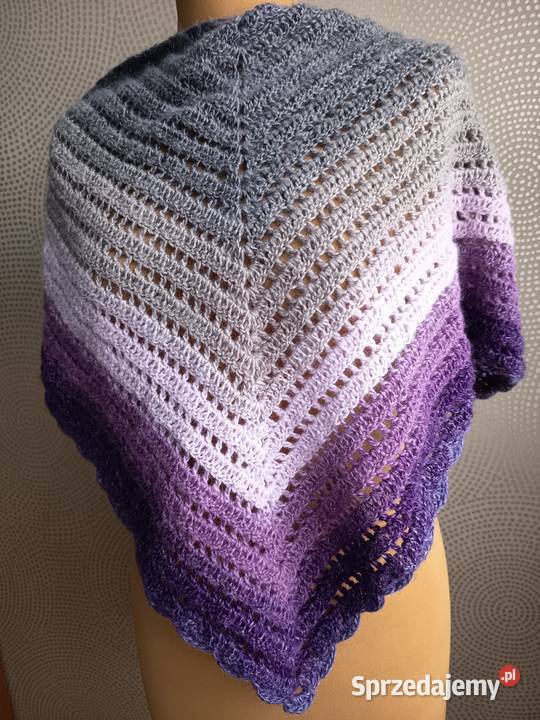 Ręcznie robiona ażurowa chusta w odcieniach Lipno