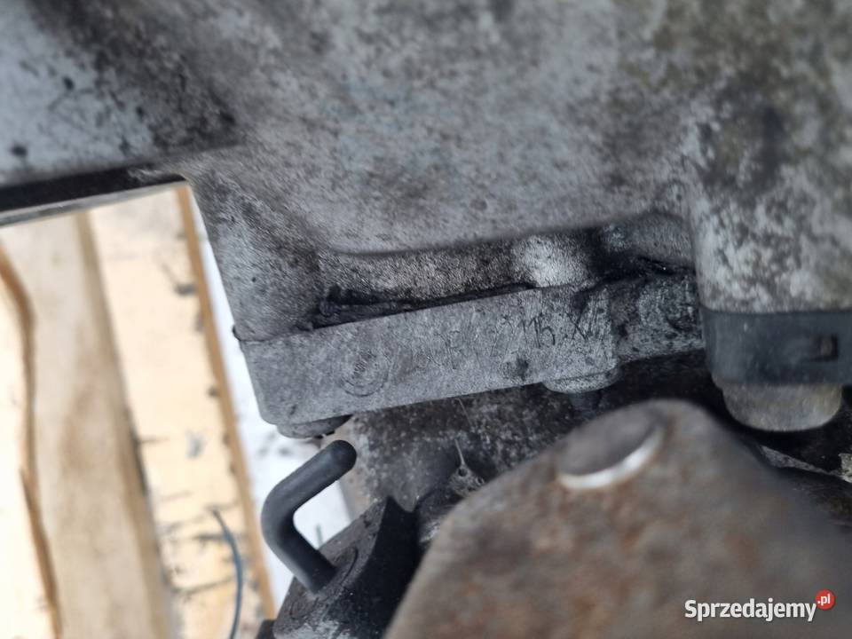 VW Caddy III 19 TDI SKRZYNIA BIEGÓW GQR manualna Janów