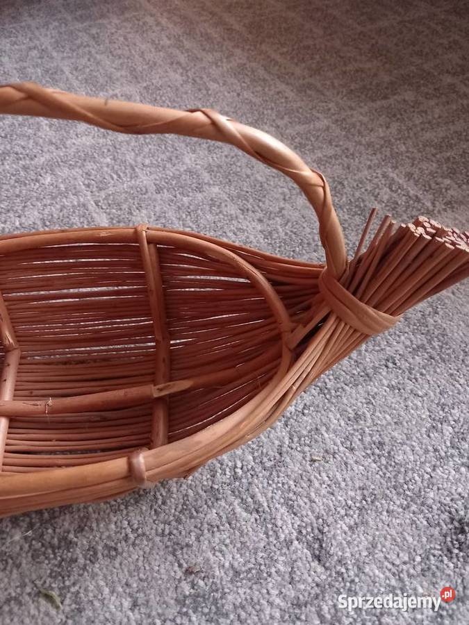 Koszyk wiklinowy owalny brązowy Pozostałe Radomsko