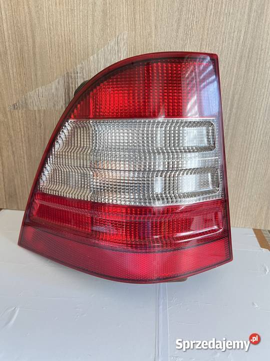 LAMPA LEWA TYLNA Z WKŁADEM A1638200077 Katowice