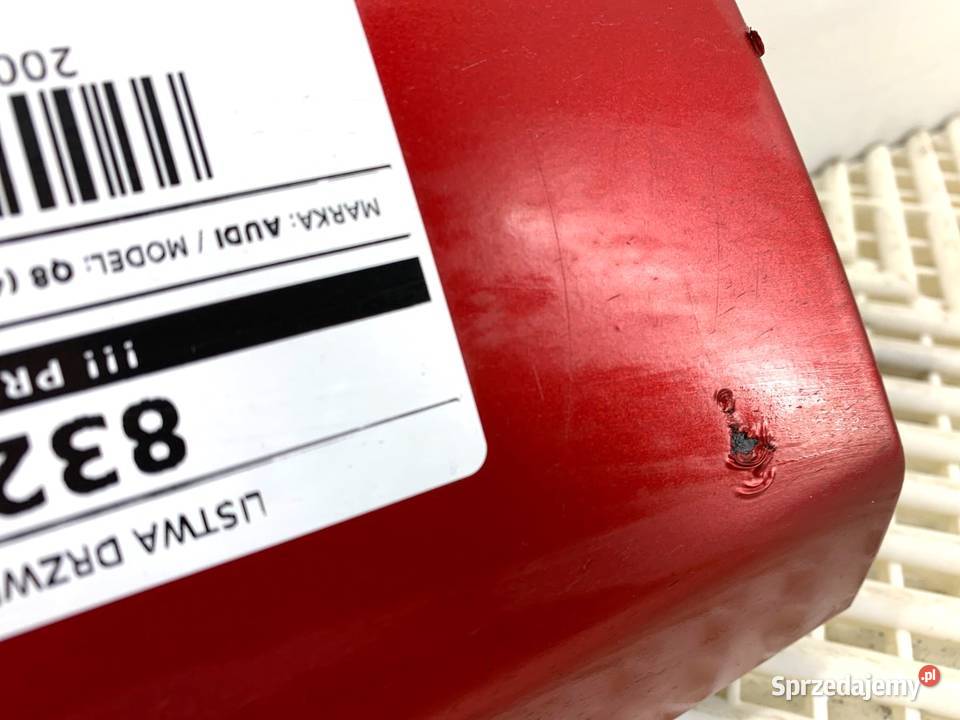 LISTWA DRZWI LEWY PRZÓD AUDI Q8 SUV 4M8853059D sprzedam