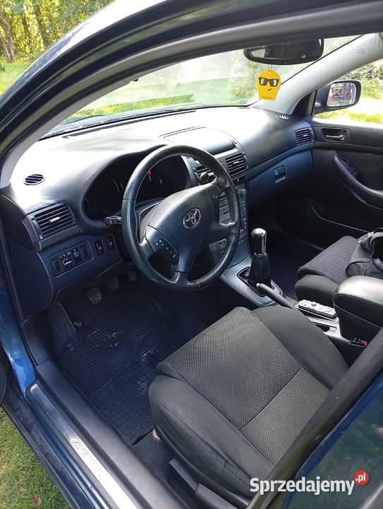 Toyota Avensis t25 20 d4d 116 Łochów