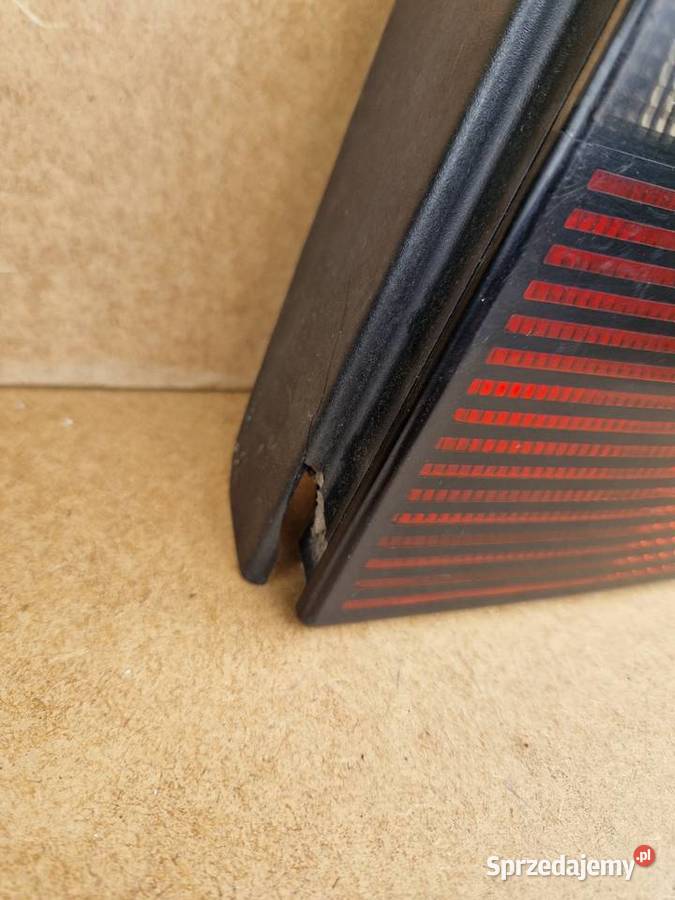 Vw golf 3 lampy tylne lampa lewy prawy tył Złotoryja