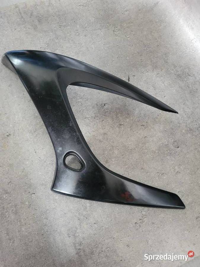 YAMAHA FZ6 FZ 6 FAZER 5VX2830C OWIEWKA PŁUG