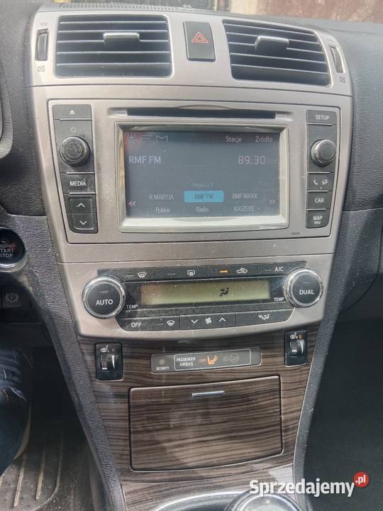 Toyota Avensis czujnik parkowania Sławno