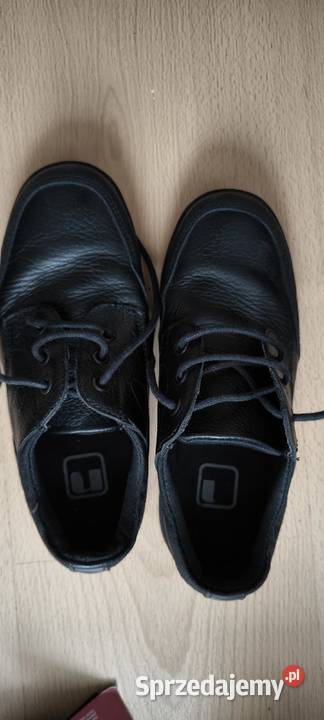 Sprzedam buty Next chłopięce czarne rozmiar 335 Konin