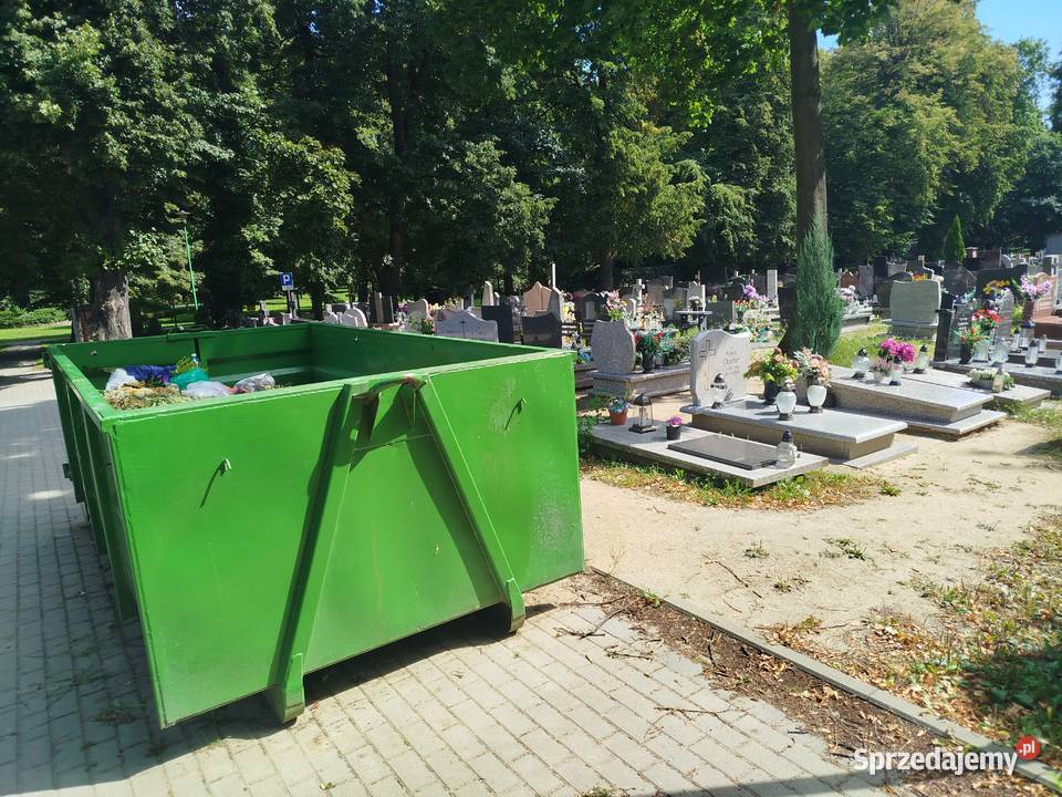 Prace ziemne i suługi na cmentarzu Wrocław