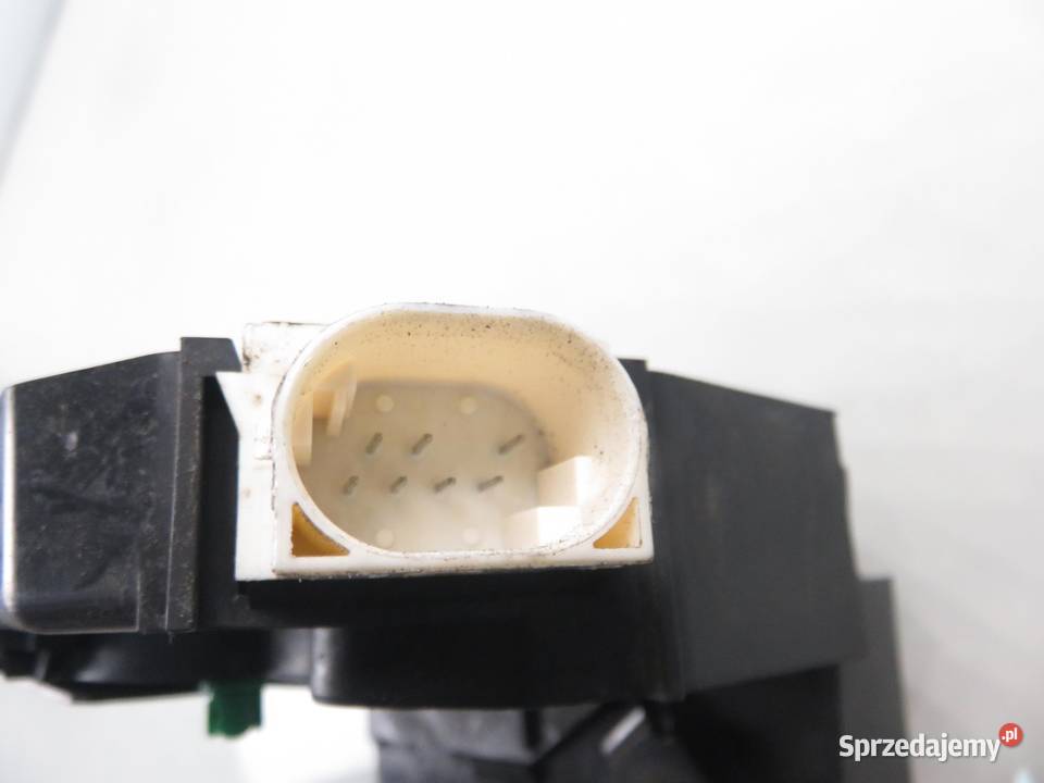 ZAMEK PRAWY PRZEDNI MINI MINI R56 0556769 osobowe