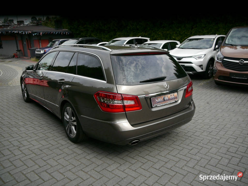 Mercedes E 200 18b Avantgarde Stan idealny szyberdach śląskie Częstochowa
