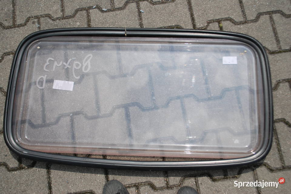 OKNOSZYBA DO KEMPINGUKAMPERA 89x43 Grzebowilk