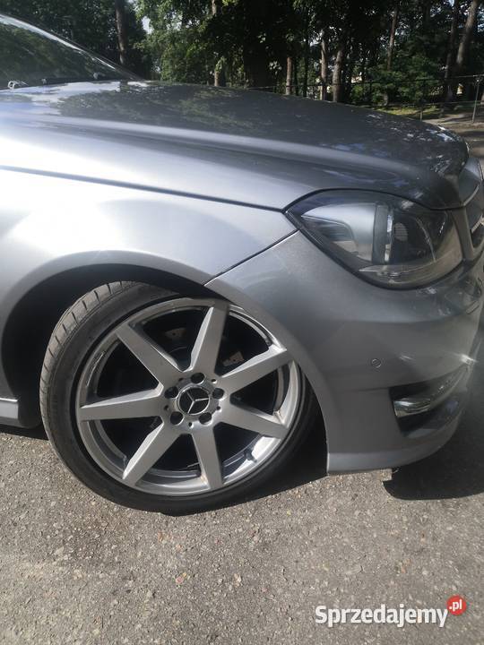 Sprzedam Mercedesa C220Wersja stylistyczna AMG Chodzież