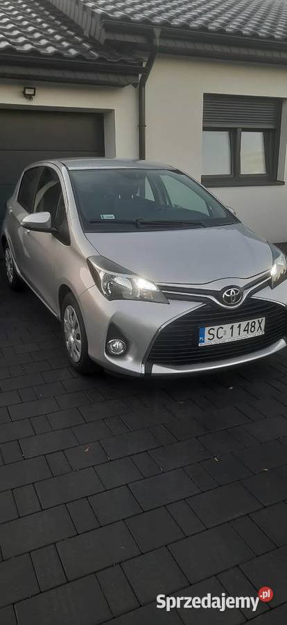 Toyota Yaris III 2014 13 Salon Polska Rok produkcji 2014 Częstochowa sprzedam