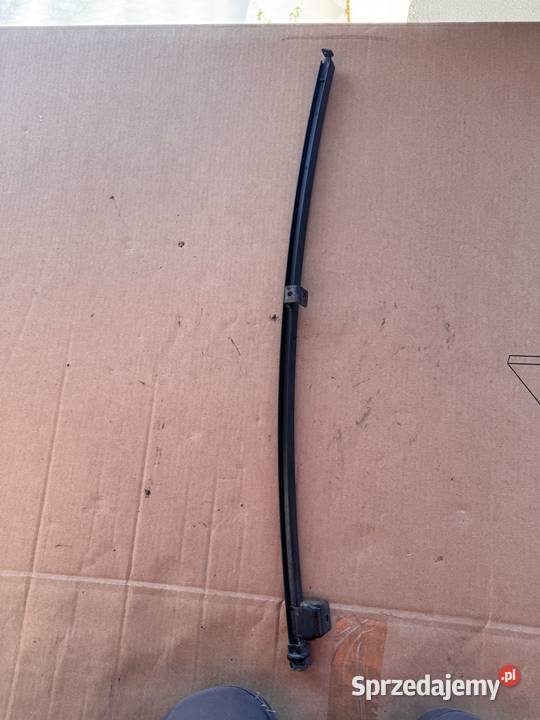 Prowadnica wspornik ślizg szyby drzwi lewy tył sprzedam