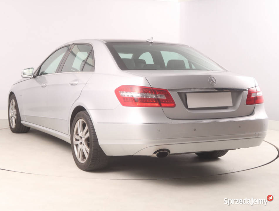 Mercedes E E 200 Piaseczno