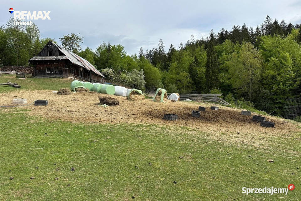 Istebna widokowa działka 6600 m z domem stawem
