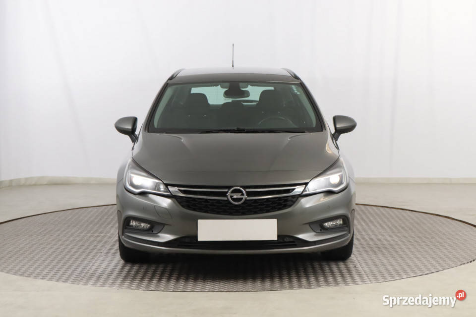 Opel Astra 14 T Zabrze