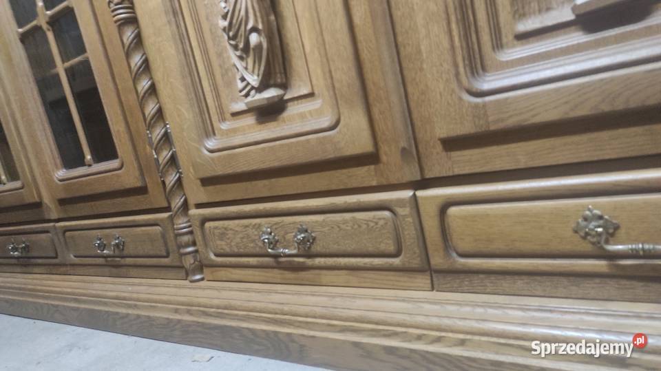 Biblioteka dębowa ręcznie rzeźbiona postaci 372cm Sypniewo