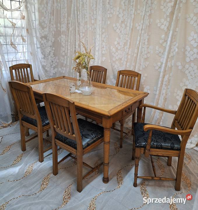 Stół z krzesłami krzesła drewniany zestaw Dubeczno