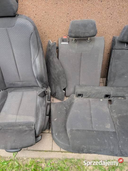 Sporty BMW F31 niebieska nić Europa komplet osobowe Stalowa Wola