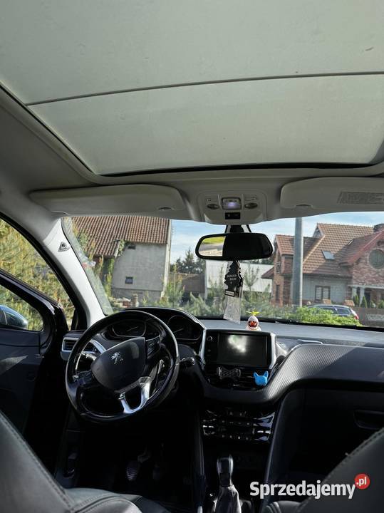 Peugeot 2008 2013 silnik 16 BOGATE WYPOSAŻENIE Rok produkcji 2013 Olsztyn