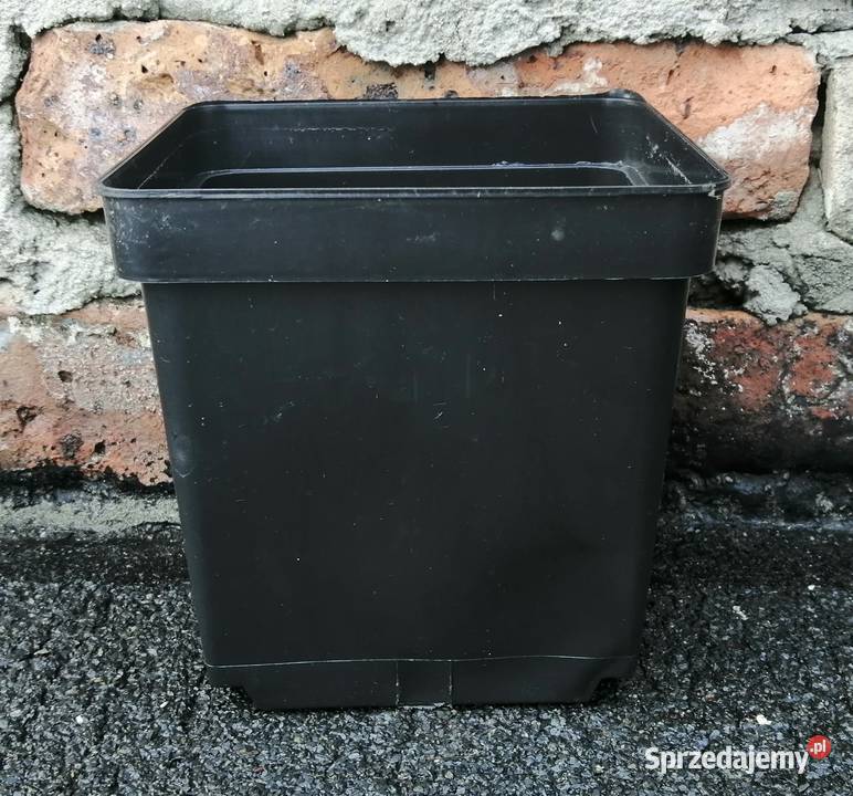 Doniczki produkcyjne kwadratowe P14 14x14x14 śląskie Siewierz