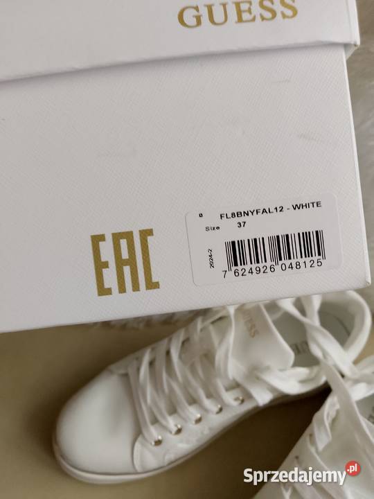 Guess białe sneakersy BONNY rozmiar 37 Olkusz