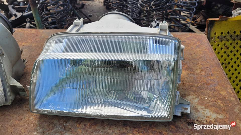 Lampy przód Renault 19
