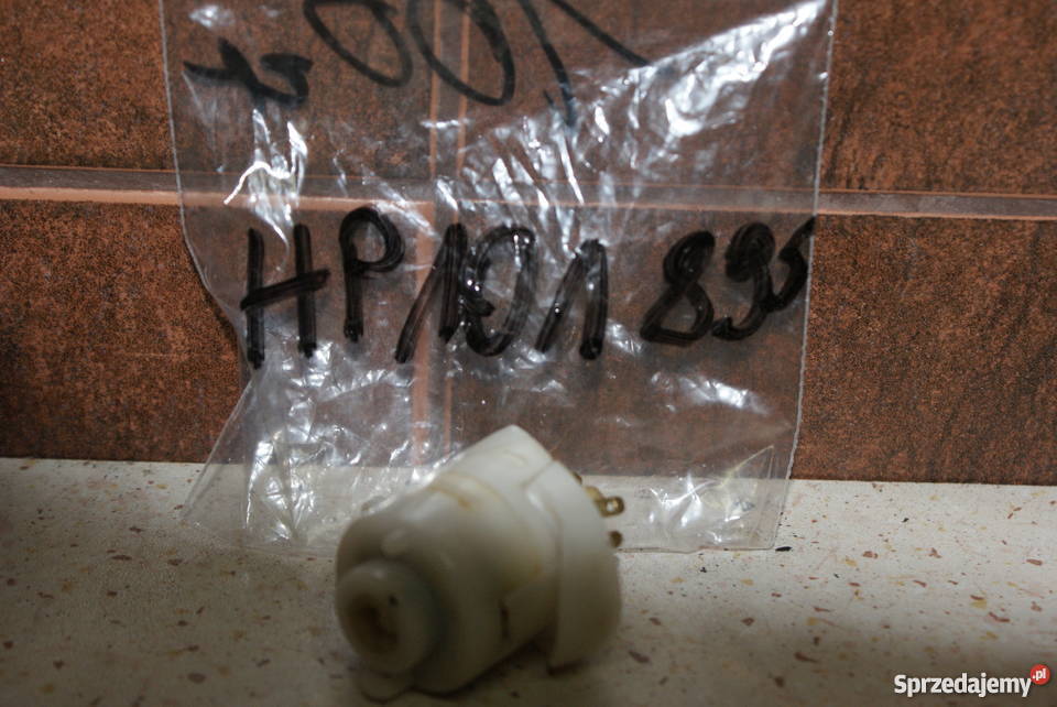 Kostka stacyjki AUDI 80 90 VW GOLF I GOLF II Części Białobrzegi