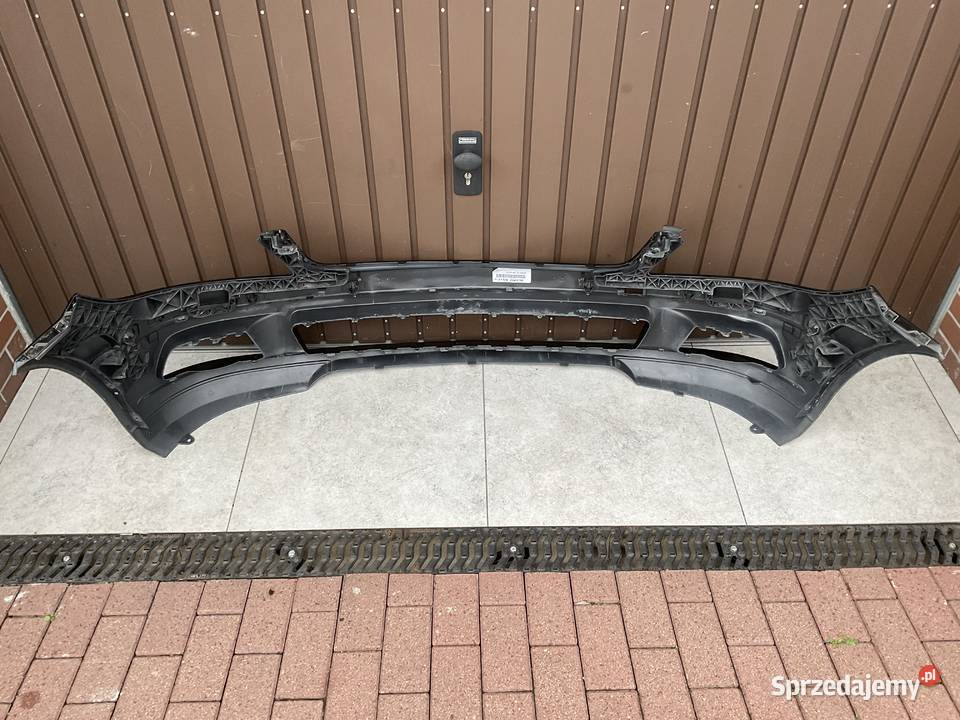 ZDERZAK PRZÓD MERCEDES CKLASA W204 Pleszew