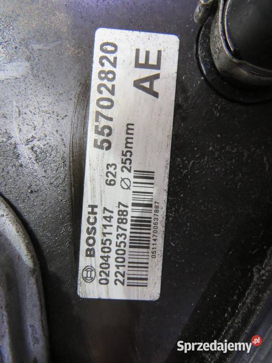 SERWO HAMULCOWE OPEL CORSA E 13 CDTI 55702820 osobowe