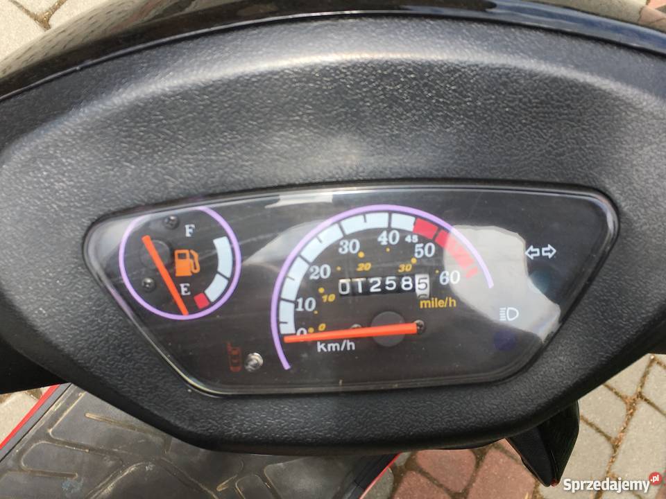 Skuter zipp 50 opłacony Wojnicz sprzedam