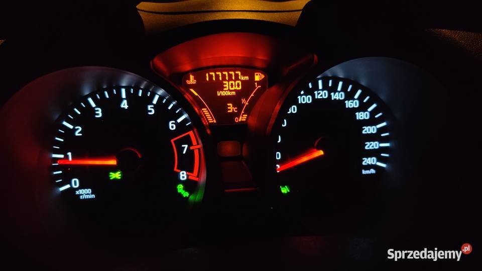 Nissan Juke 12 benzyna fuul Michałowice