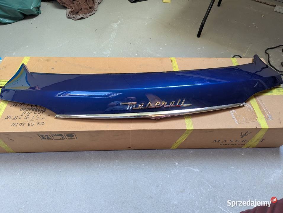 BLENDA KLAPY TYŁ MASERATI LEVANTE oryginalne Kobyłka