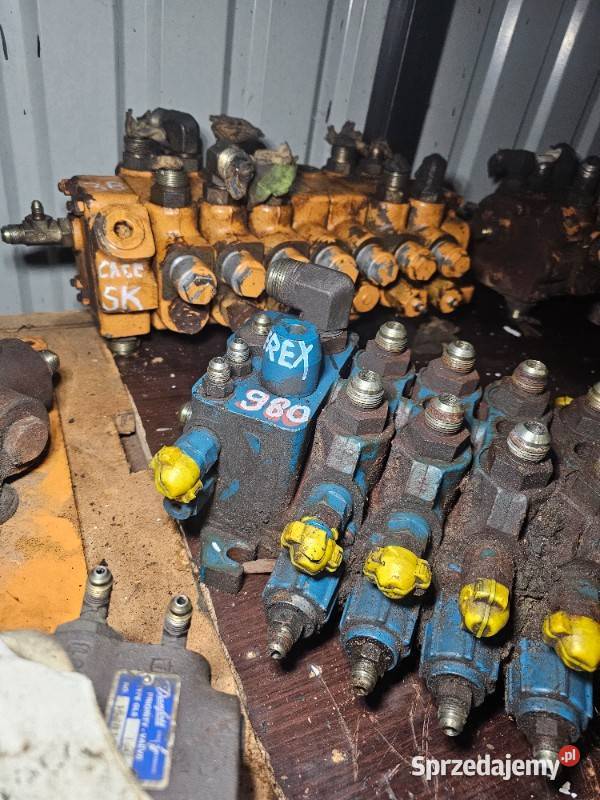 Rozdzielacz hydrauliczny Bosch Rexroth TEREX 760 Gdynia