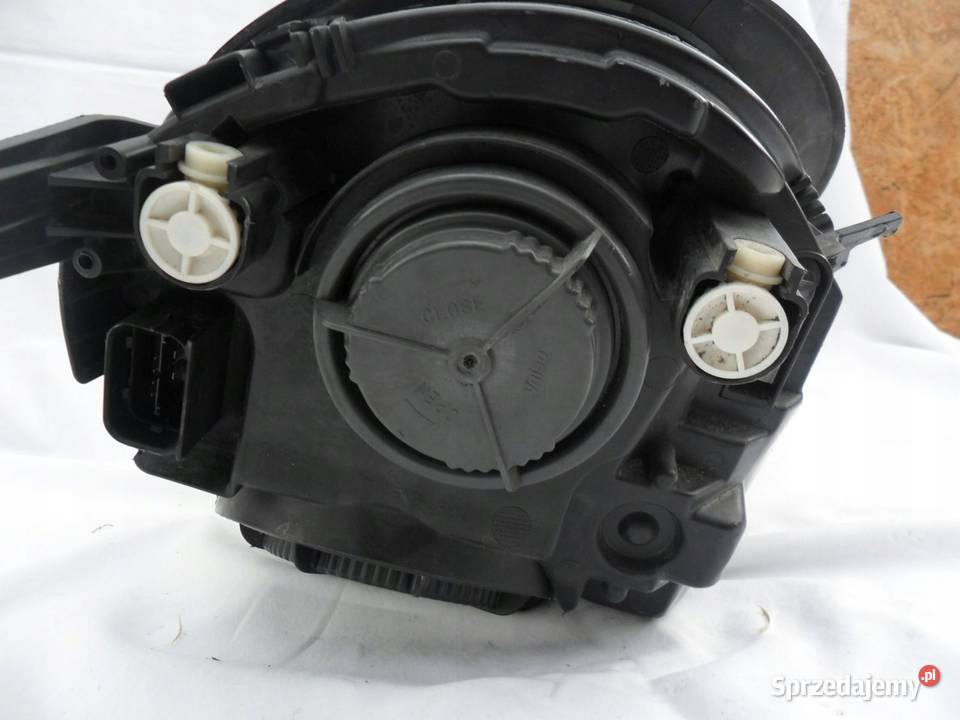 REFLEKTOR MINI ONE COOPER F56 F55 osobowe Lampy przednie