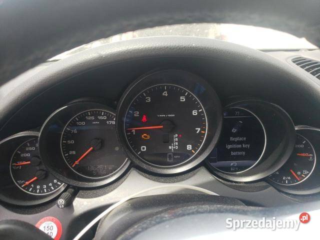 PORSCHE CAYENNE produkcji 2016 z USA 3600cm3 Warszawa sprzedam