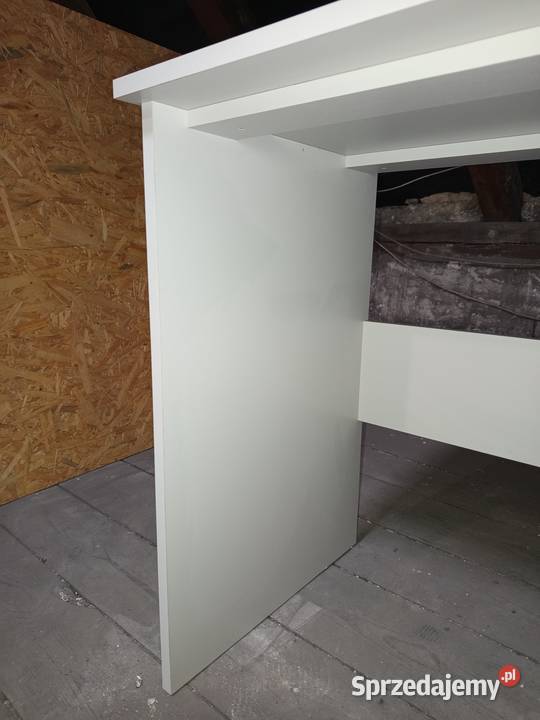 Sprzedam biurko z fotelem gamingowym Prudnik