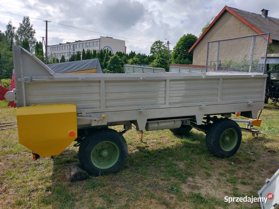 Rozrzutnik obornika nieuszkodzony Kiwity